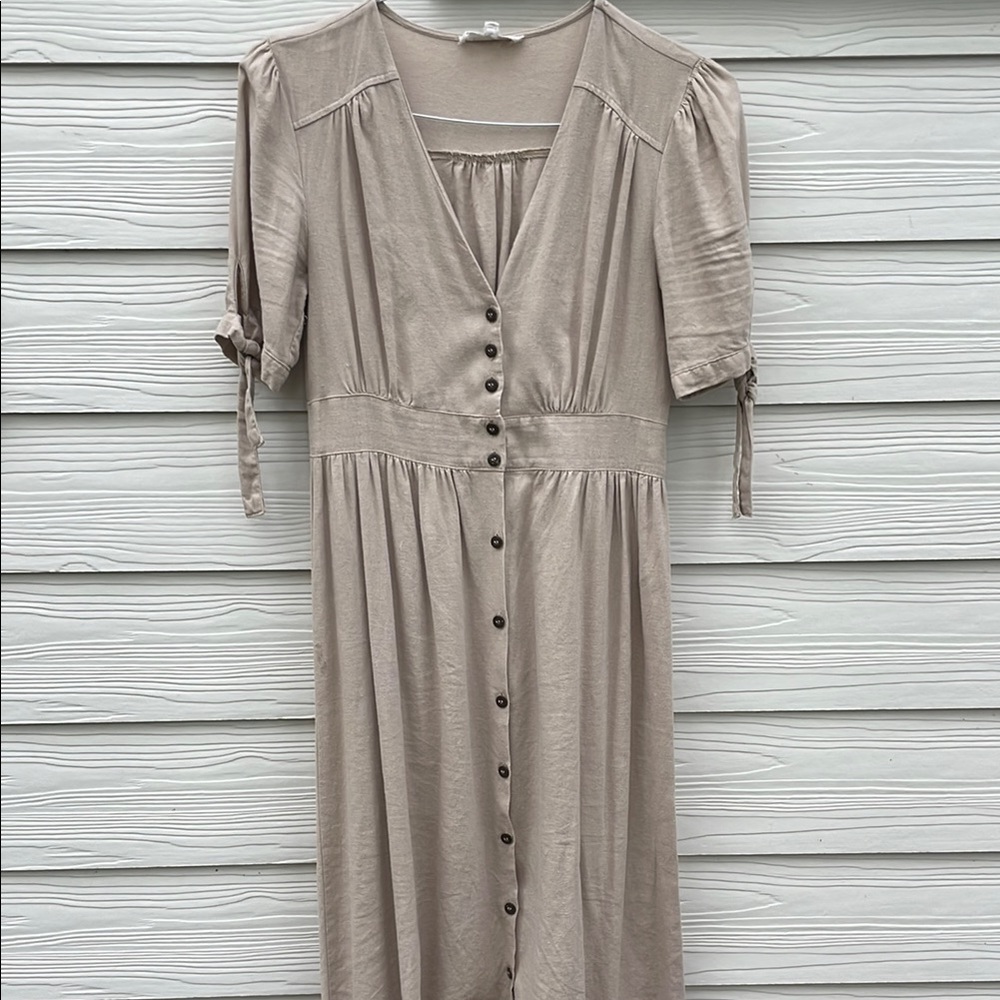 Elegant Beige Linen Button-Down Dress